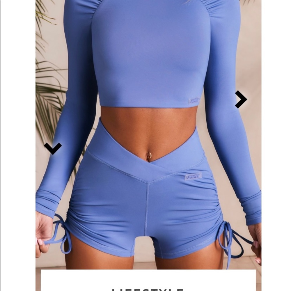 Bo+tee workout scrunch shorts